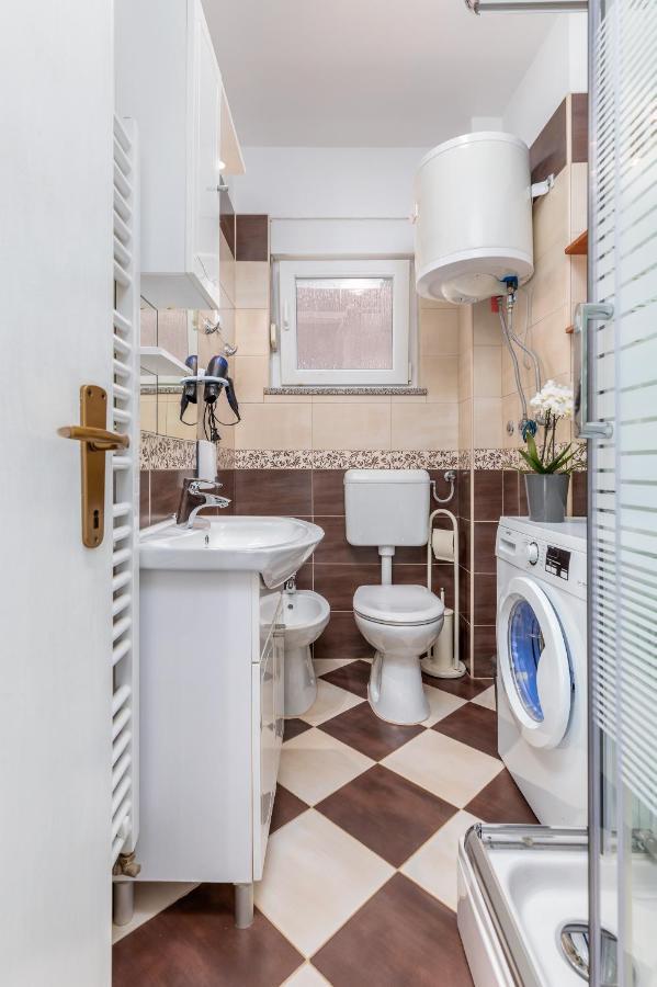Apartman Vera Pula Eksteriør billede