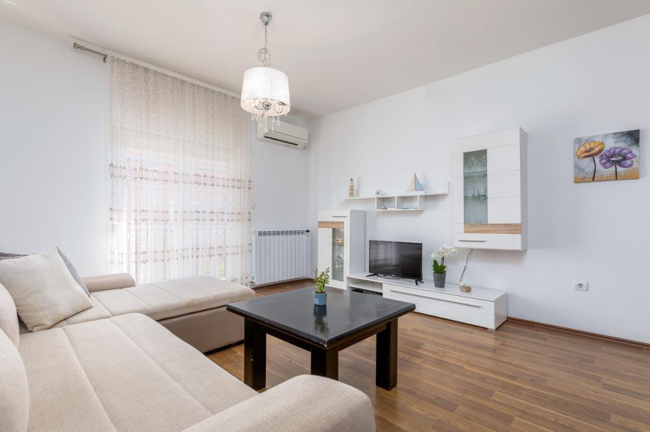 Apartman Vera Pula Eksteriør billede