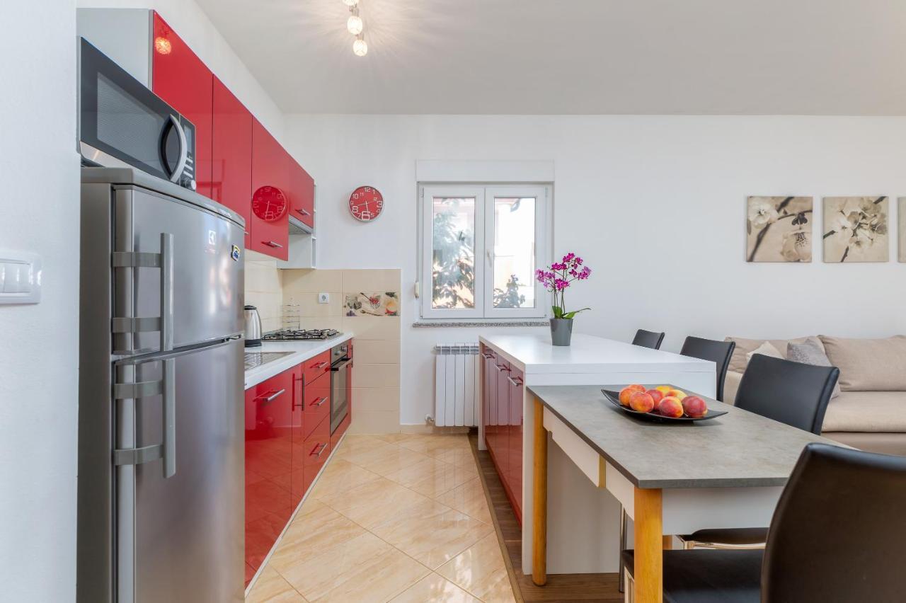 Apartman Vera Pula Eksteriør billede